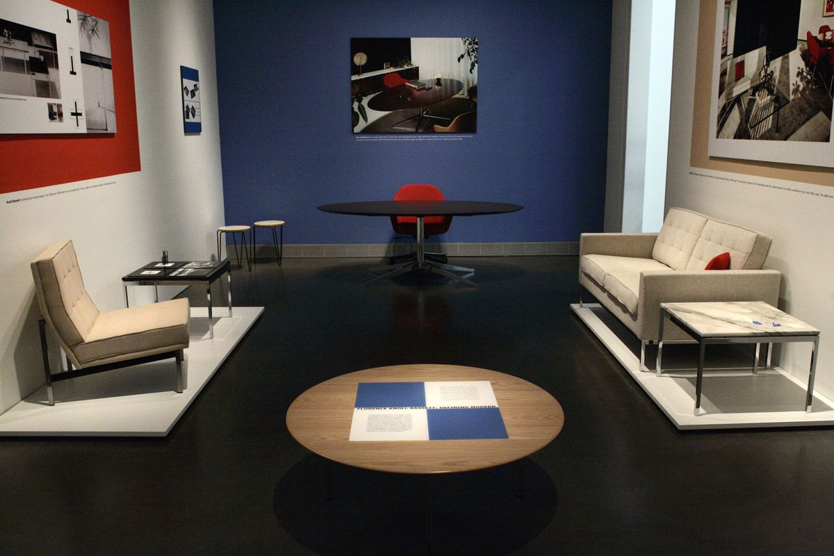 An installation called “Florence Knoll Bassett: Defining Modern” was shown in a contemporary design gallery at the Philadelphia Museum of Art in 2004.