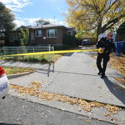 Salt Lake  police investigate a stabbing at 821 W. Fremont Ave. on Monday, Oct. 31, 2016.