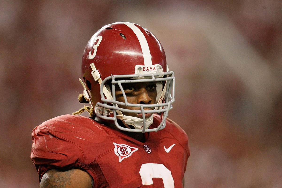 TUSCALOOSA, AL - OCTOBER 08:  Trent Richardson #3 of the Alabama Crimson Tide waits between downs against the Vanderbilt Commodores at Bryant-Denny Stadium on October 8, 2011 in Tuscaloosa, Alabama.  (Photo by Kevin C. Cox/Getty Images)