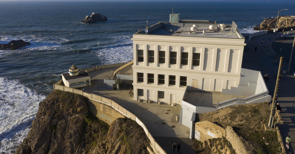 A New Restaurant Could Open in the Historic Cliff House Space Before the End of the Year