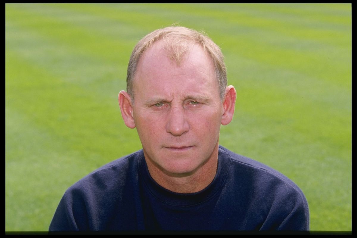 A portrait of Denis Smith the manager of Oxford United