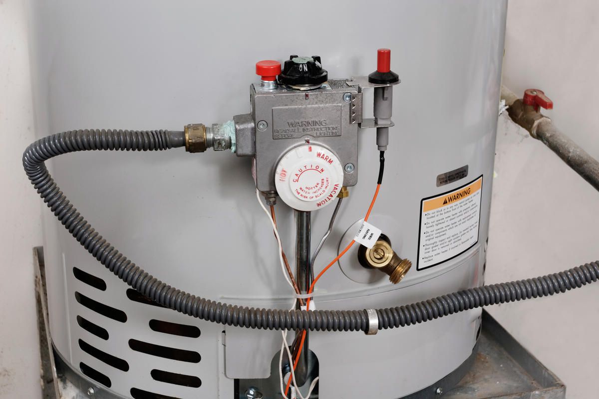 A committee of Utah lawmakers endorsed a measure requiring state pollution regulators to move forward on requiring the installation of low nitrogen oxide burning natural gas water heaters. Such a move will shave up to 75 percent of their emissions.