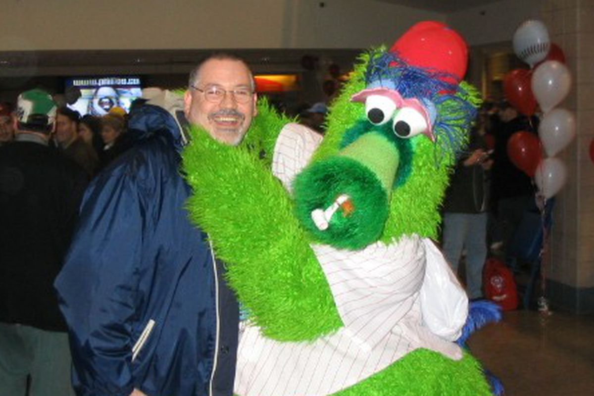 Joe Guckin spends some quality time with the Philly Phanatic.