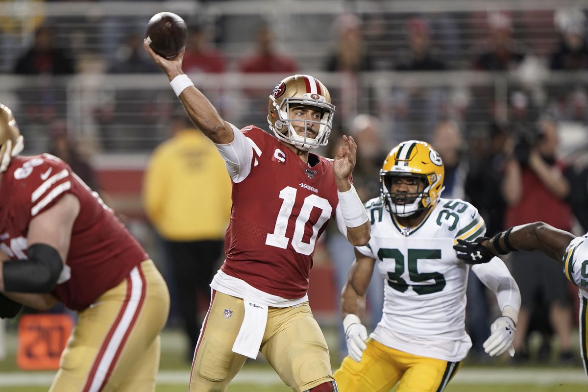 San Francisco 49ers quarterback Jimmy Garoppolo throws the football against the Green Bay Packers during the fourth quarter at Levi’s Stadium.