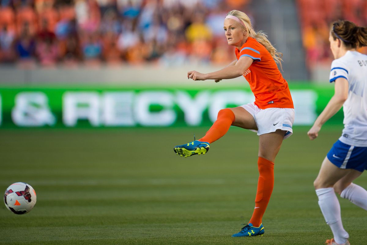 Kaylyn Kyle and the Houston Dash will look for some revenge against FC Kansas City Sunday.