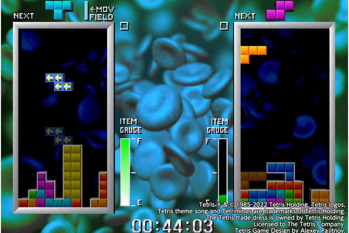 Two Tetris gameplay boards appear against a swirly blue background with a timer at the bottom of the screen
