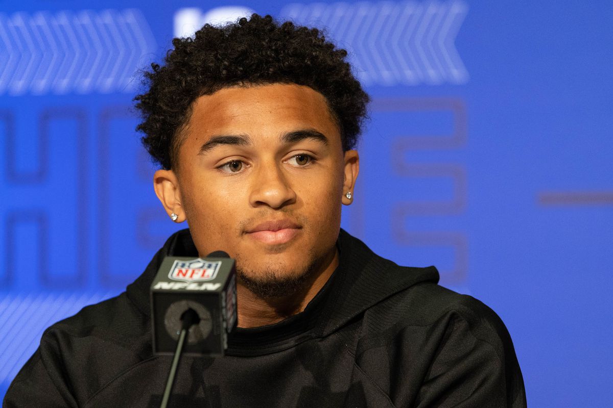 Washington defensive back Trent McDuffie (DB26) talks to the media during the 2022 NFL Scouting Combine at Lucas Oil Stadium.&nbsp;