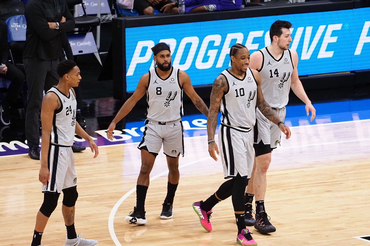 NBA: San Antonio Spurs at Sacramento Kings