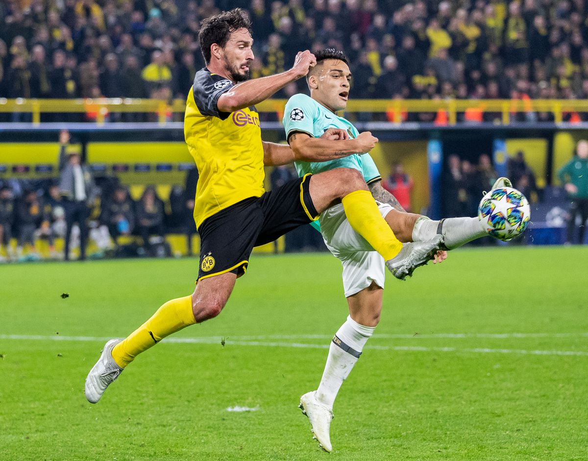 Borussia Dortmund v Inter Milan: Group F - UEFA Champions League