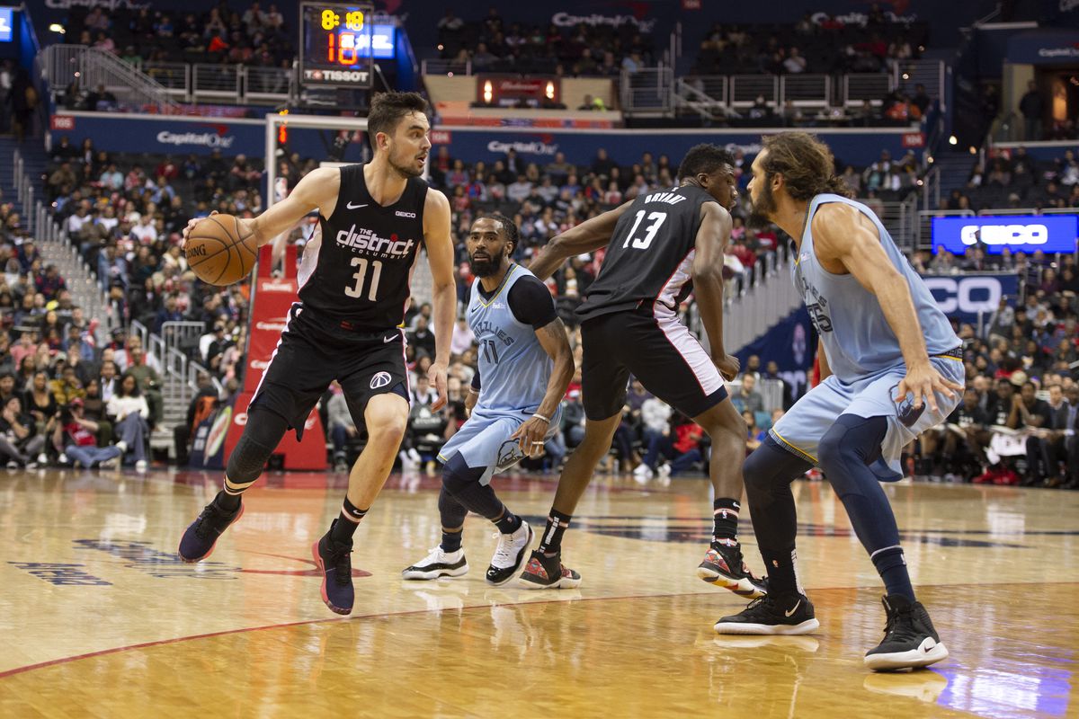 NBA: Memphis Grizzlies at Washington Wizards
