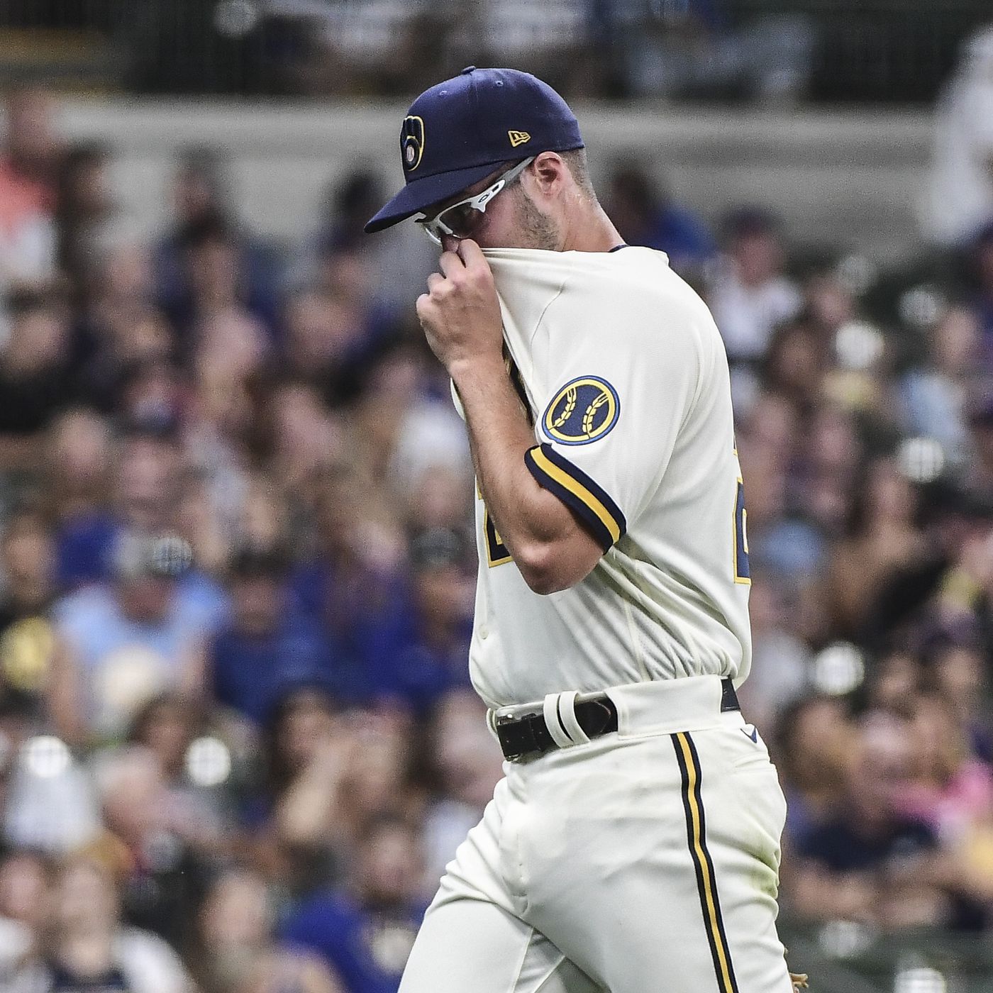 Milwaukee Brewers recall Alec Bettinger; option Aaron Ashby, Angel