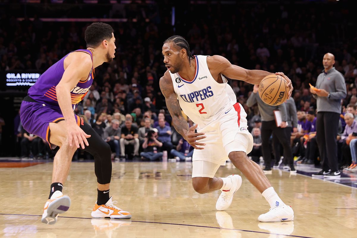 Los Angeles Clippers v Phoenix Suns