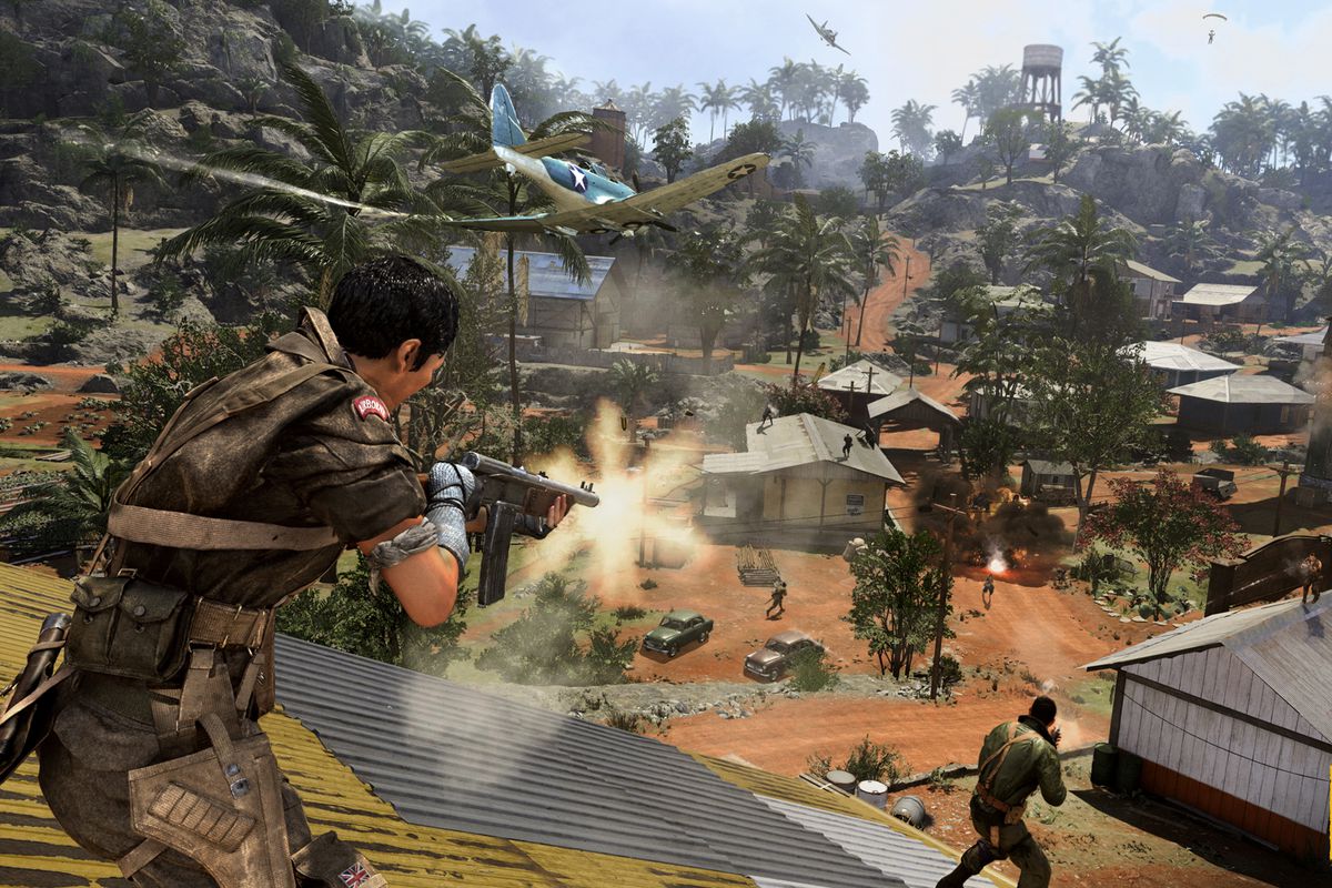 Call of Duty: Warzone players fighting on Caldera