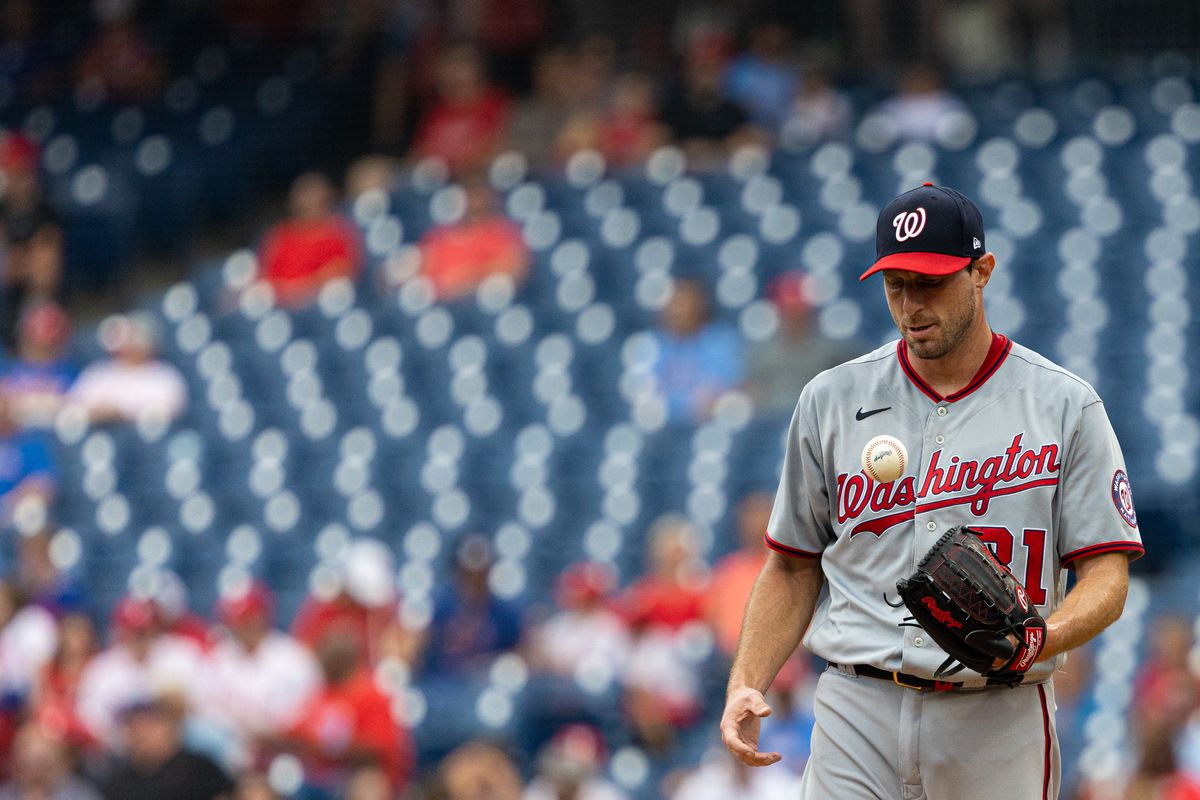 Washington Nationals starting pitcher Max Scherzer prepares to throw a pitch during the first inning against the Philadelphia Phillies at Citizens Bank Park