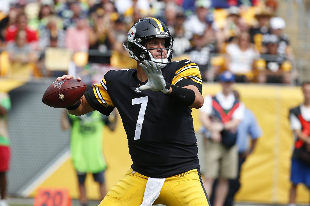 Ben Roethlisberger #7 of the Pittsburgh Steelers in action against the Seattle Seahawks on September 15, 2019 at Heinz Field in Pittsburgh, Pennsylvania.