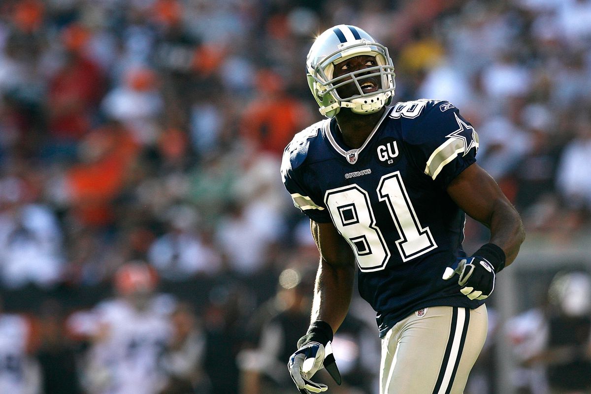 Terrell Owens says Jerry Jones made a mistake by releasing him after he  produced - Blogging The Boys