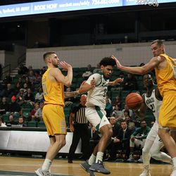 The Toledo Rockets Visit the Eastern Michigan Eagles.