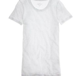 <a href="http://www.jcrew.com/womens_category/knitstees/shortsleevetees/PRDOVR~36183/99102224511/ENE~1+2+3+22+4294967294+20~~P_new_to_sale|1||P_priority|0~21+17+4294966973~90~~~~~~~/36183.jsp">Vintage Cotton Tee</a>, $15 (was $29.50)