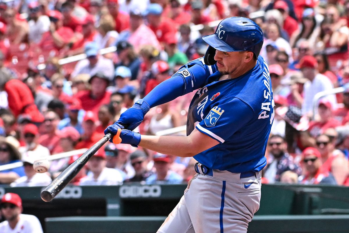 Kansas City Royals first baseman Vinnie Pasquantino hits the ball during a game between the Kansas City Royals and the St. Louis Cardinals on May 29, 2022, at Busch Stadium in St. Louis MO.