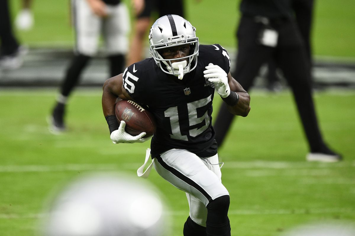 Fantasy football start/sit advice: What to do with Henry Ruggs, Hunter  Renfrow, Nelson Agholor in Week 11 - DraftKings Nation
