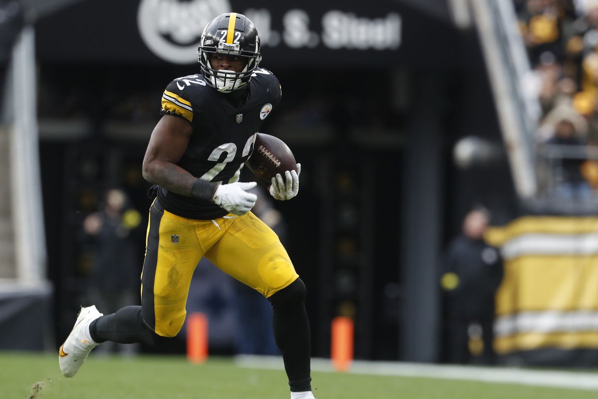 NFL: New Orleans Saints at Pittsburgh Steelers