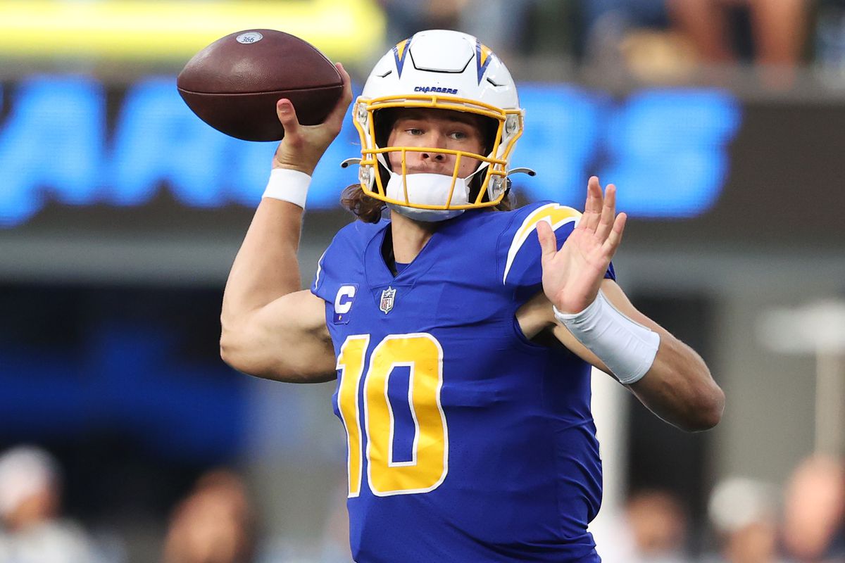 Justin Herbert #10 of the Los Angeles Chargers throws the ball during the second quarter against the New York Giants at SoFi Stadium on December 12, 2021 in Inglewood, California.