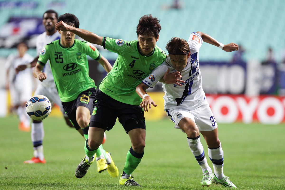 Jeonbuk Hyundai Motors v Gamba Osaka - AFC Champions League Quarter Final