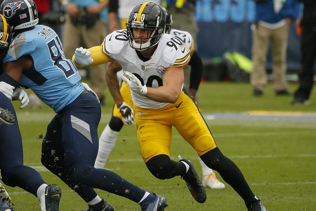 Pittsburgh Steelers v Tennessee Titans