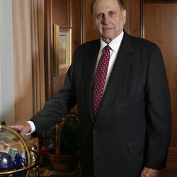 President Thomas S. Monson commemorates his 80th birthday at the LDS Church Administration Building in Salt Lake City on Aug. 22, 2007.