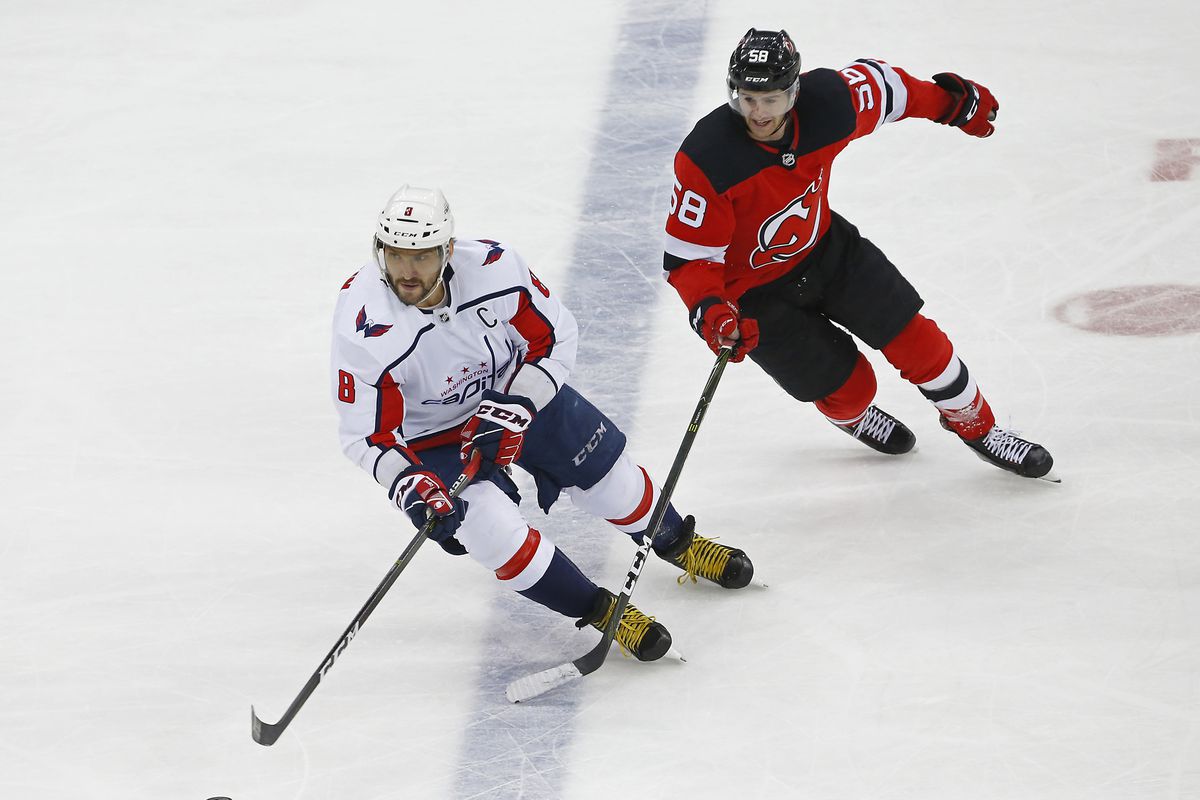 NHL: Washington Capitals at New Jersey Devils