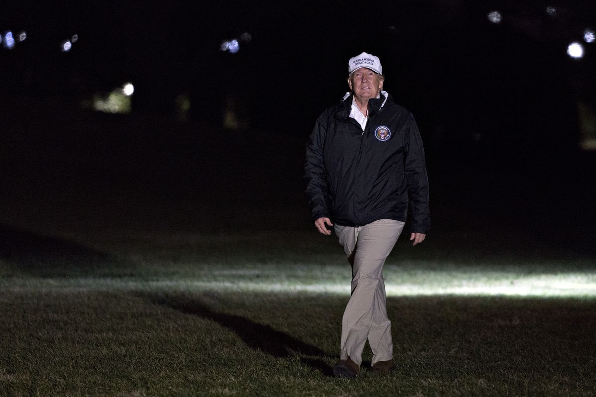 President Donald Trump walks on the South Lawn toward the White House after arriving on Marine One in Washington, D.C., U.S., on Thursday, Jan. 10, 2019.&nbsp;