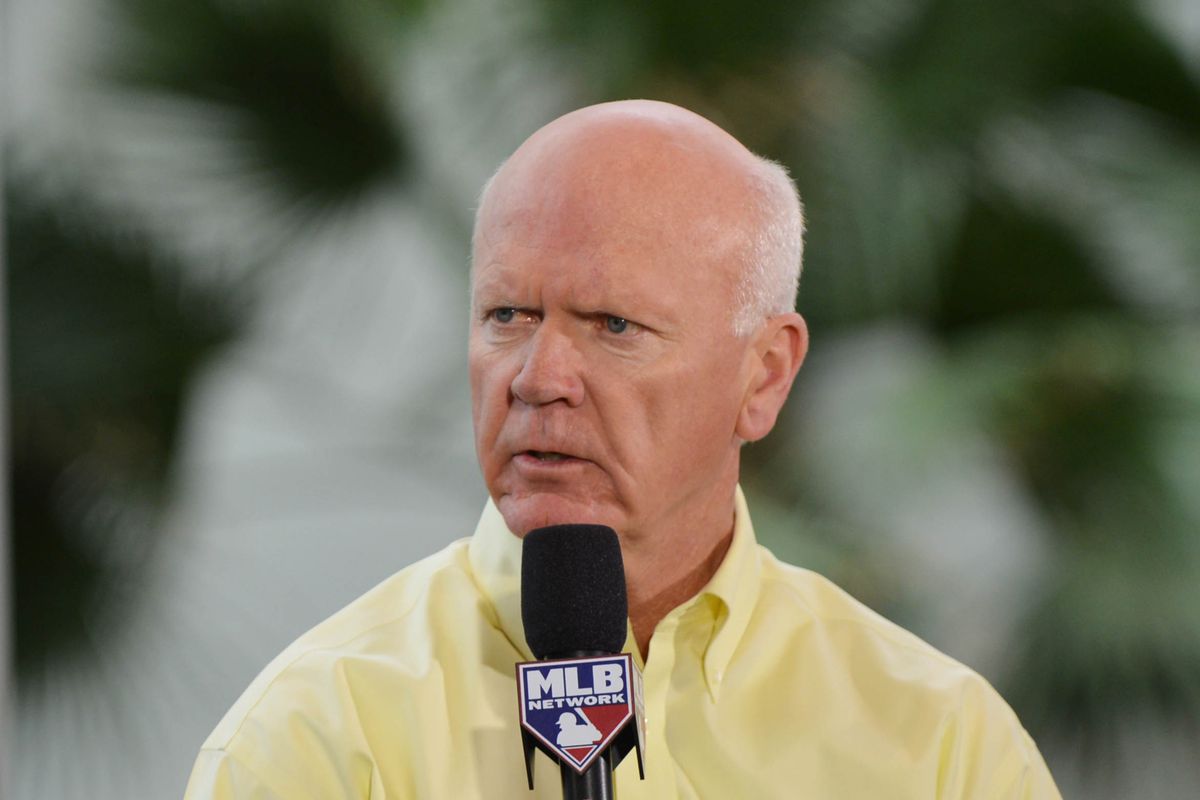 Terry Ryan signed autographs at TwinsFest. It was kinda awesome, actually.