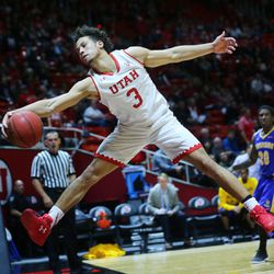 Utah Utes guard Devon Daniels (3) saves the ball before it heads out of bounds as Utah and UC Riverside play at the Huntsman Center in Salt Lake City on Friday, Nov. 25, 2016.