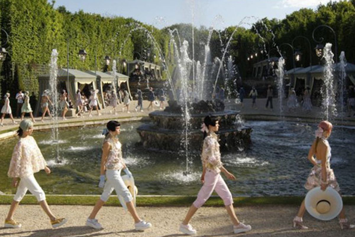 Cake-inspired dresses, man capris, and pastel hair at the Chanel Cruise show, via that Telegraph