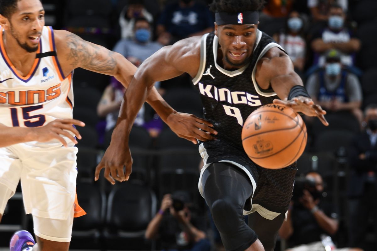 Sacramento Kings v Phoenix Suns