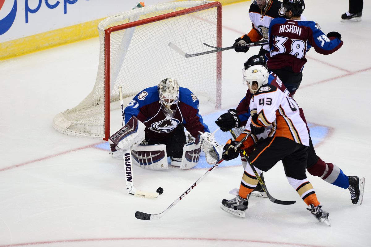 Max Friberg battles for position in front of the net last season against the Avalanche.