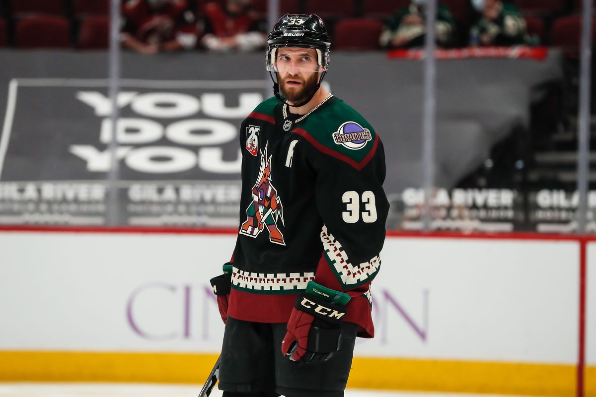 NHL: APR 19 Wild at Coyotes