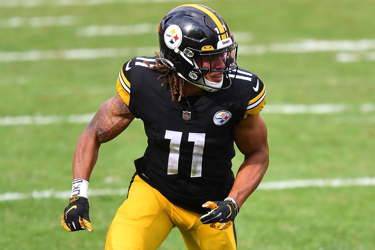 Chase Claypool of the Pittsburgh Steelers in action during the game against the Houston Texans at Heinz Field on September 27, 2020 in Pittsburgh, Pennsylvania.