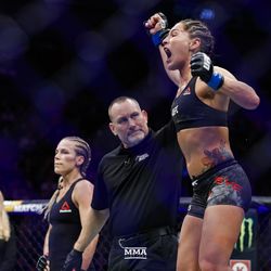 Jessica Eye celebrates her win after UFC 231.