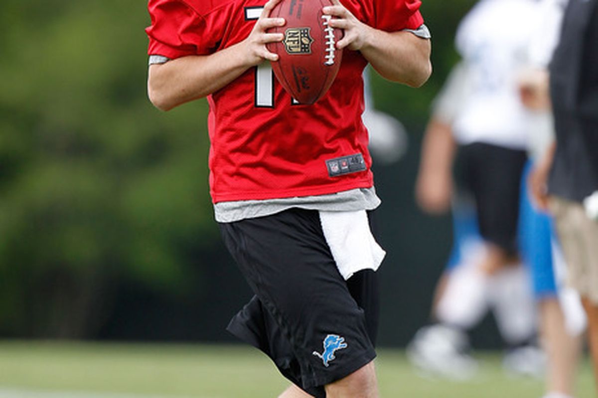 ALLEN PARK, MI - MAY 12: Kellen Moore #17of the Detroit Lions throws a pass during a rookie mini camp  at the Detroit Lions Headquarters and Training Facility on May 12, 2012 in Allen Park, Michigan. (Photo by Gregory Shamus/Getty Images)