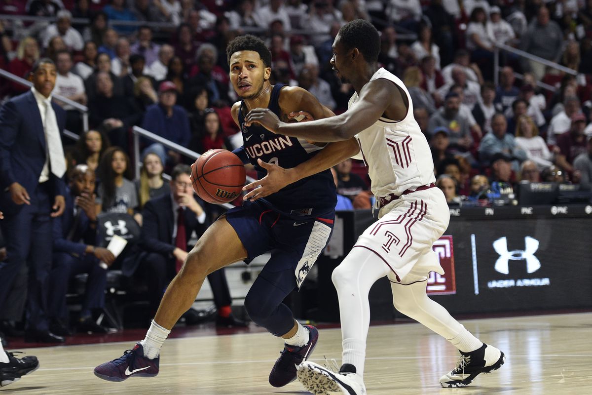 NCAA Basketball: Connecticut at Temple