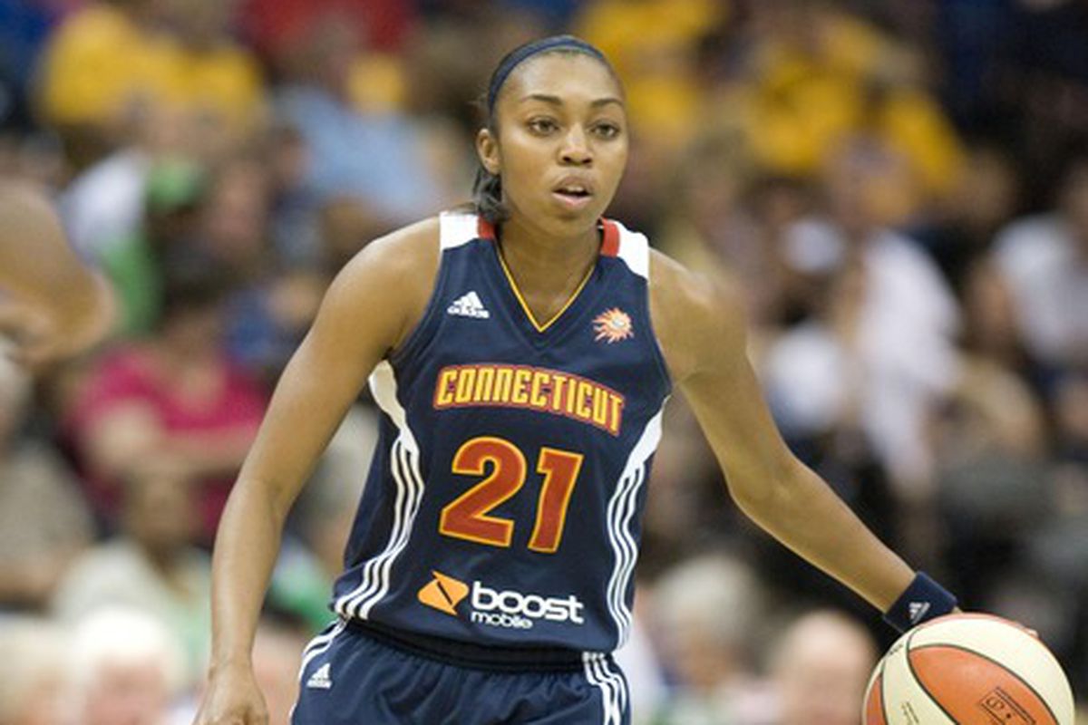 Sun Guard Renee Montgomery was one of the league's top restricted free agents in this offseason.