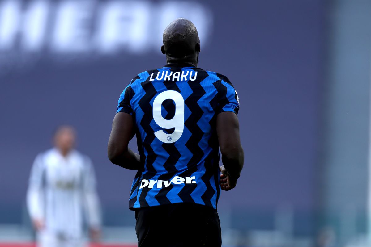 Romelu Lukaku of Fc Internazionale looks on during the...