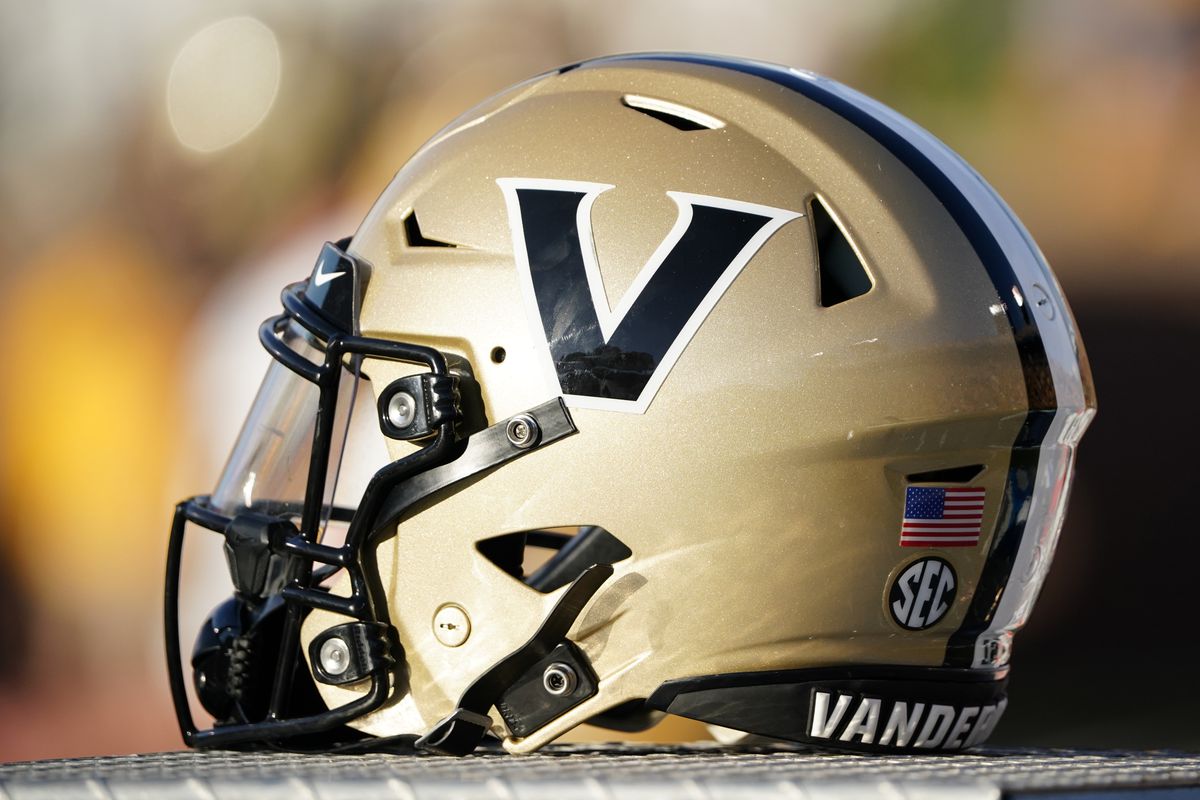 NCAA Football: Vanderbilt at Missouri