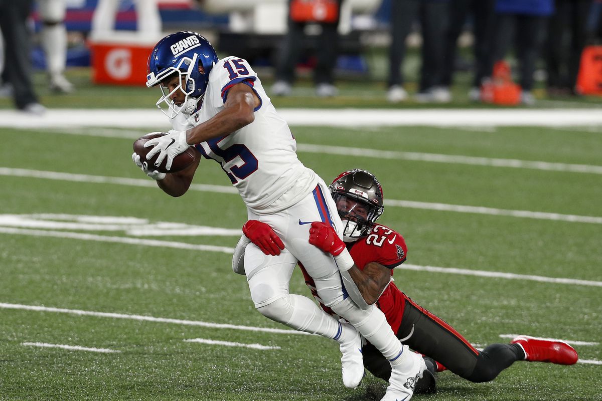 Golden Tate #15 of the New York Giants in action against Sean Murphy-Bunting #23 of the Tampa Bay Buccaneers at MetLife Stadium on November 02, 2020 in East Rutherford, New Jersey.