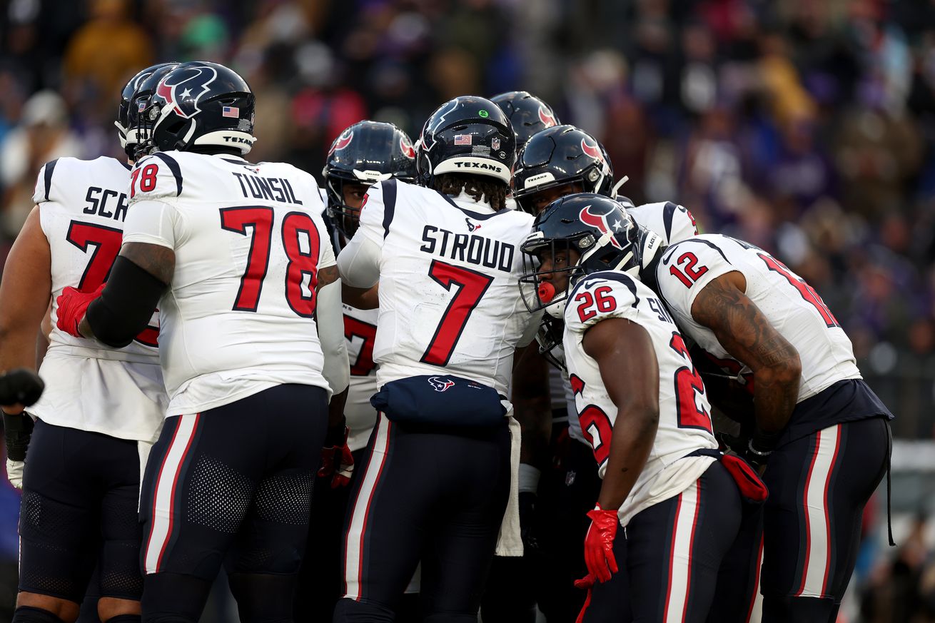Houston Texans offense or defense: Which needs a roster upgrade more?