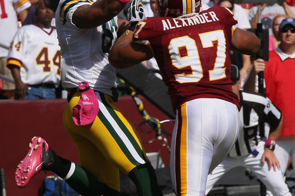 LANDOVER, MD - OCTOBER 10:  Lorenzo Alexander breaks up a pass on fourth and goal intended for Andrew Quarless #81 of the Green Bay Packers at FedExField on October 10, 2010 in Landover, Maryland.  (Photo by Win McNamee/Getty Images)