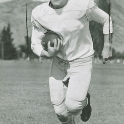 Utah State quarterback LaVell Edwards in Sept. 18, 1951.