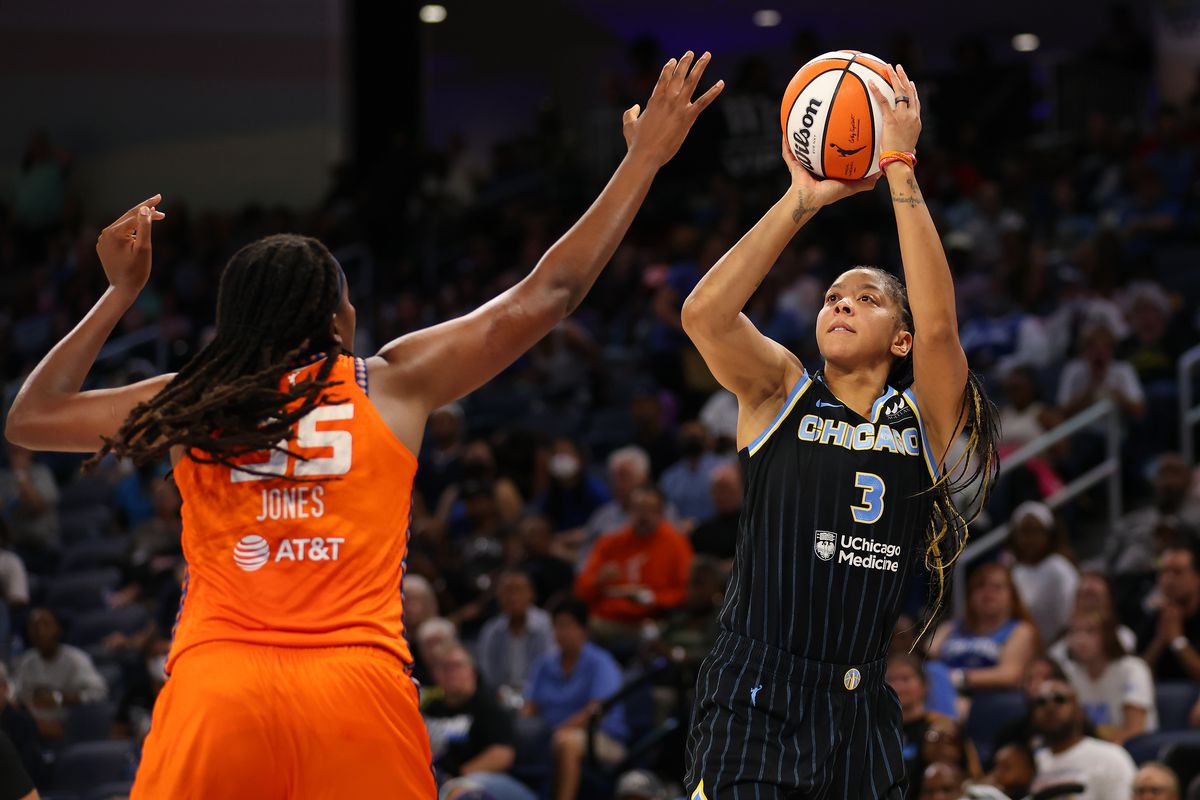 Connecticut Sun v Chicago Sky - Game Two