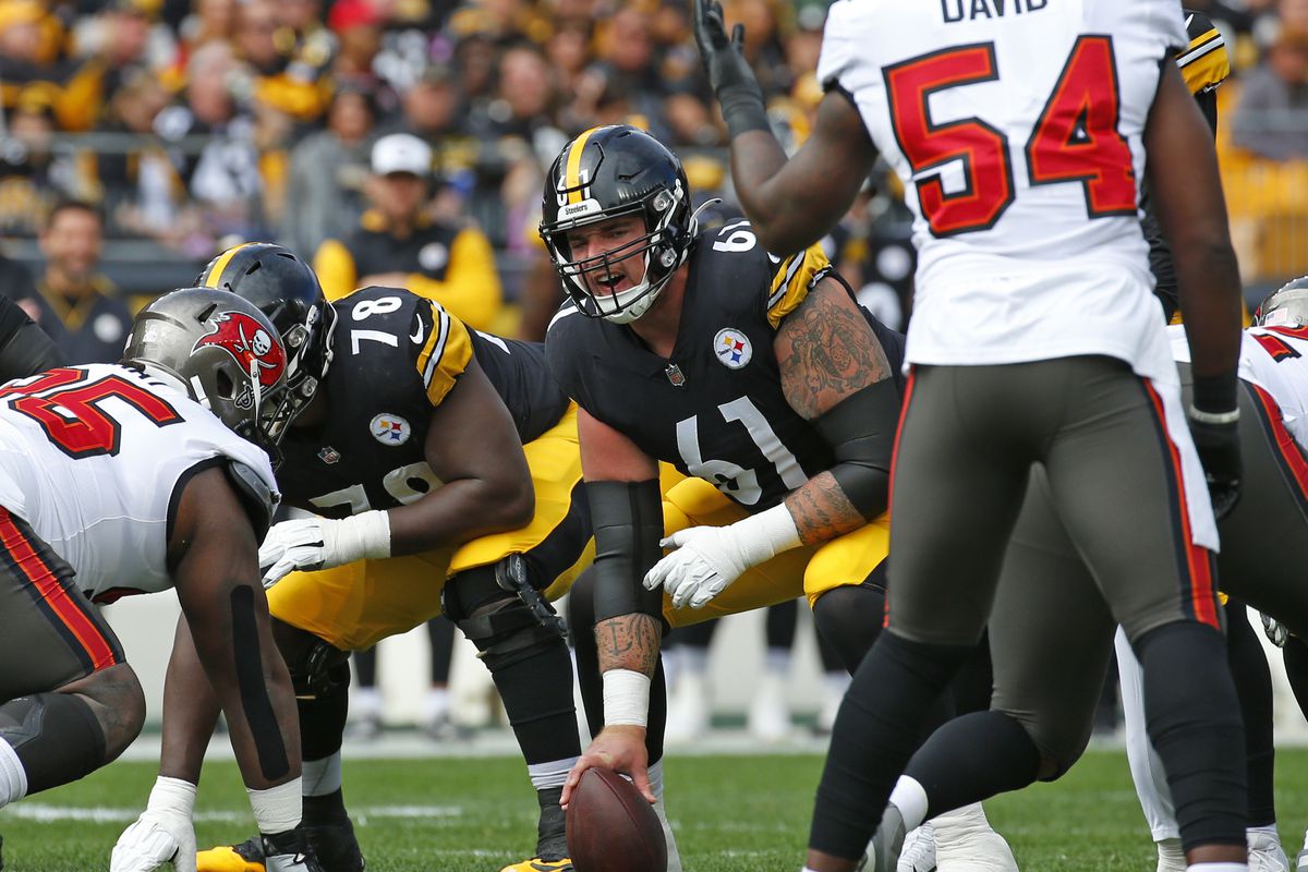 Mason Cole #61 of the Pittsburgh Steelers in action against the Tampa Bay Buccaneers on October 16, 2022 at Acrisure Stadium in Pittsburgh, Pennsylvania.